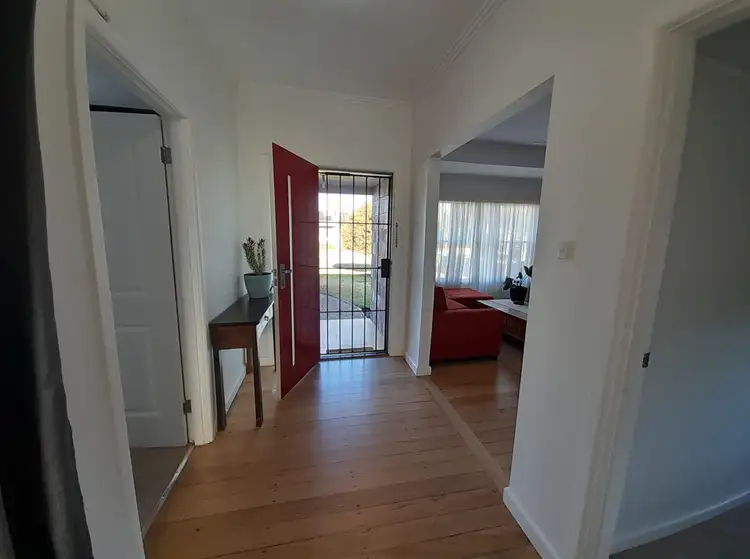142 Dalmahoy Street, Bairnsdale VIC 3875