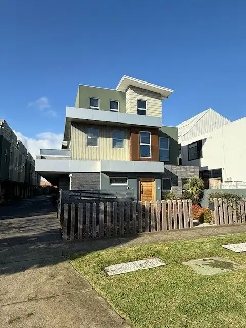 Main view of Homely unit listing, Unit 19/4-6 Winifred St, Essendon VIC 3040