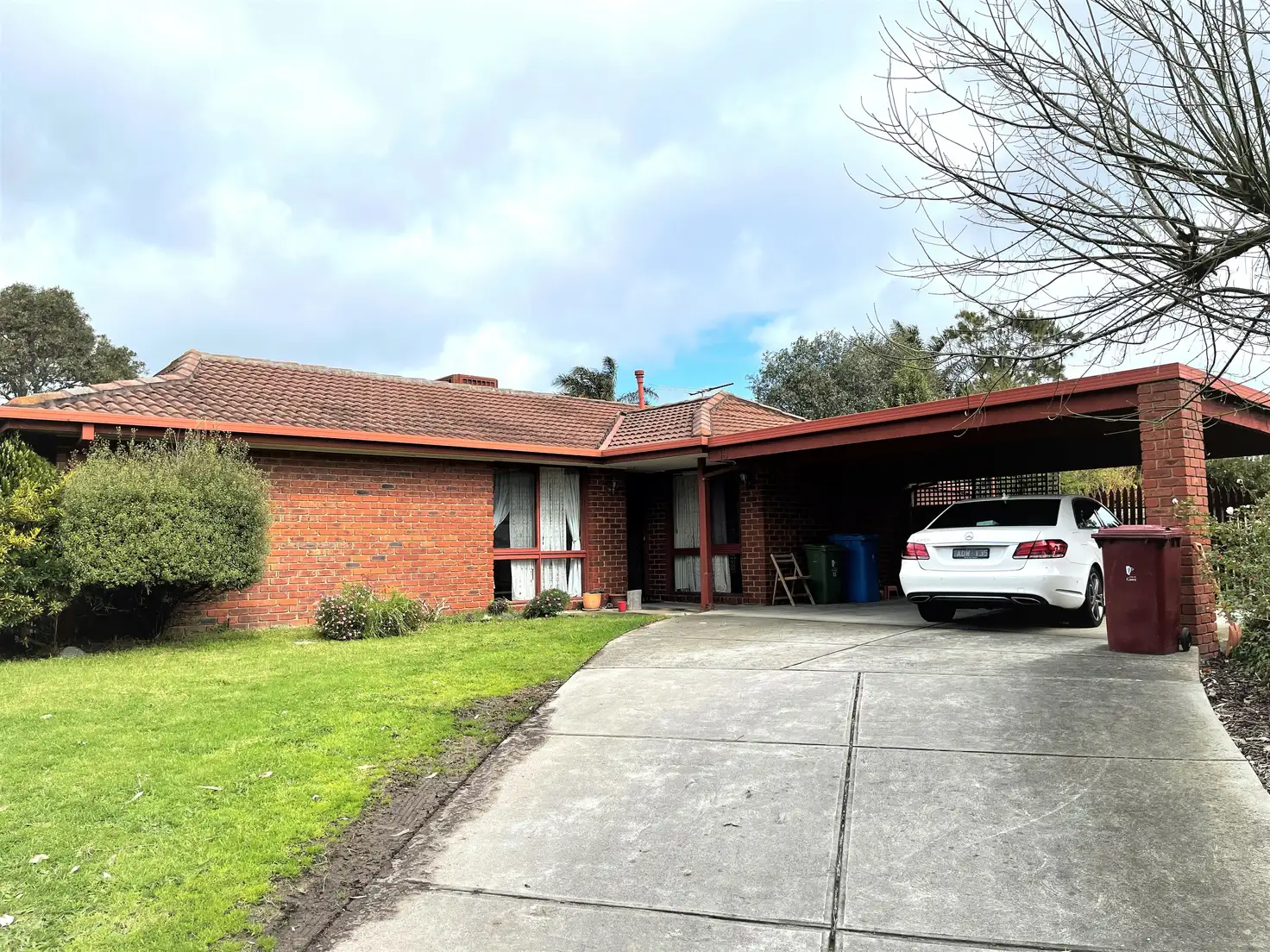 Main view of Homely house listing, 15 Hoysted Ave, Cranbourne North VIC 3977