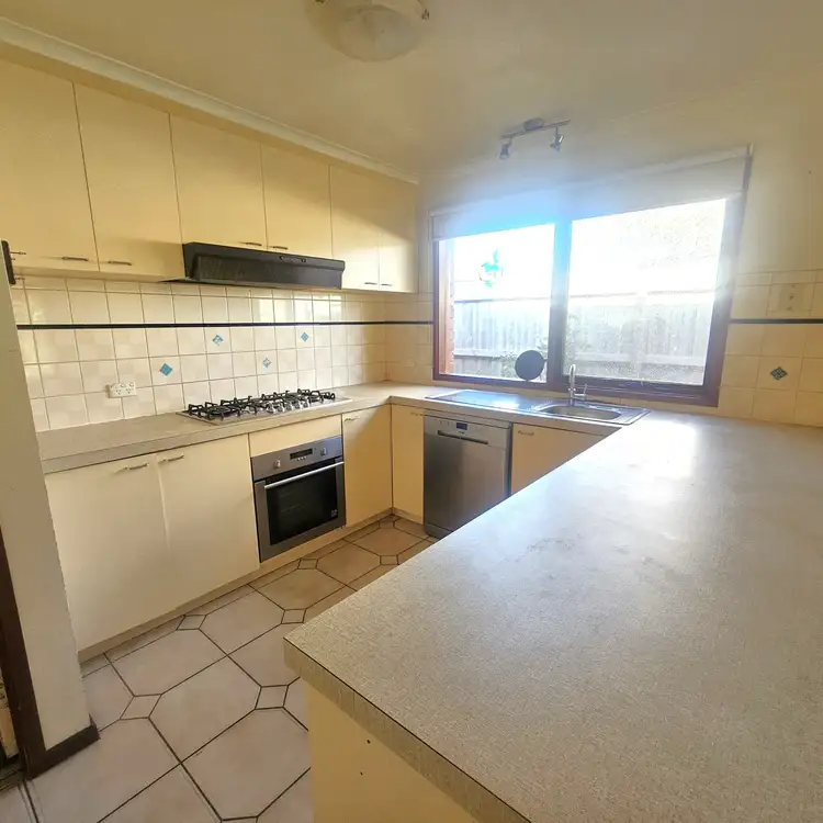 Fifth view of Homely house listing, 15 Hoysted Ave, Cranbourne North VIC 3977