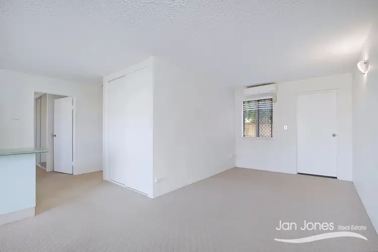 Fourth view of Homely unit listing, Unit 1/2 Osbourne St, Scarborough QLD 4020