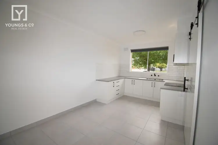Main view of Homely unit listing, Unit 4/14 Erskine St, Shepparton VIC 3630