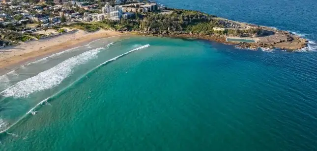 Fifth view of Homely apartment listing, 2/38 Ocean View Road, Freshwater NSW 2096