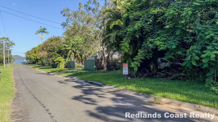Fourth view of Homely house listing, 25 Paula Pde, Lamb Island QLD 4184