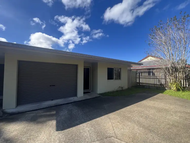 Main view of Homely unit listing, Unit 2/11 McQuillen St, Tully QLD 4854