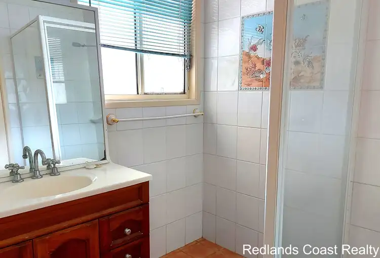 Sixth view of Homely house listing, 16 Waterside Dr, Macleay Island QLD 4184