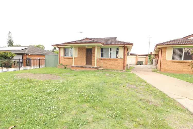 Main view of Homely unit listing, Unit 1/2 North St, West Kempsey NSW 2440