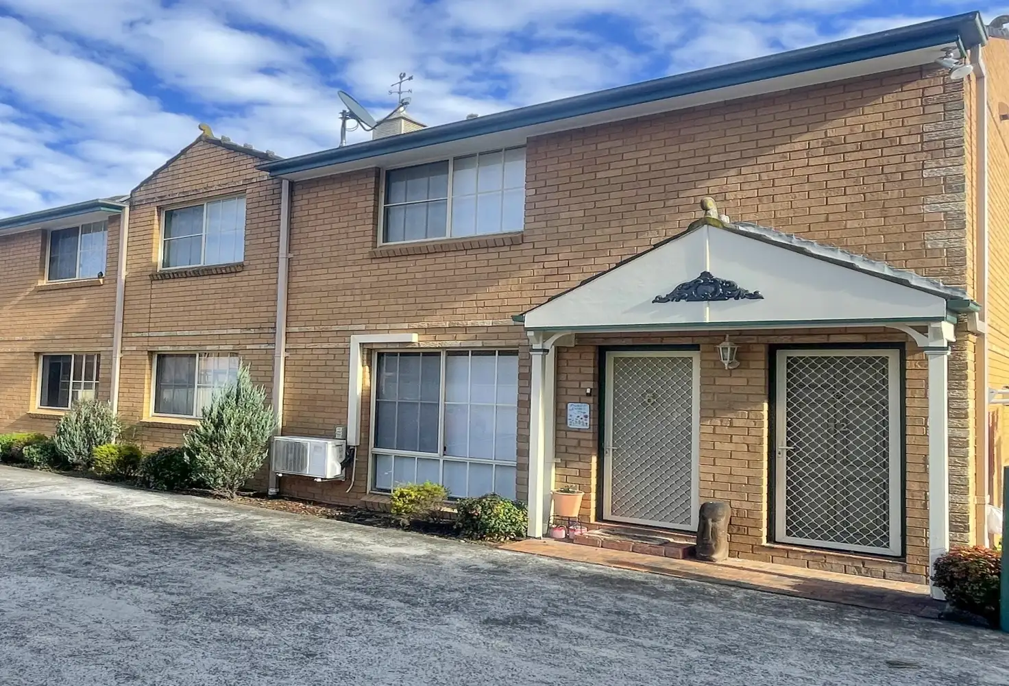 Main view of Homely unit listing, Unit 6/4 Margaret St, Picton NSW 2571