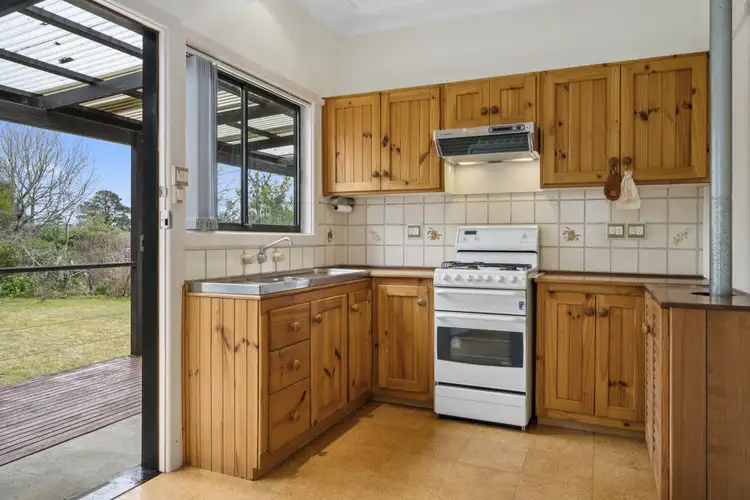 Fifth view of Homely house listing, 96 Barton St, Katoomba NSW 2780