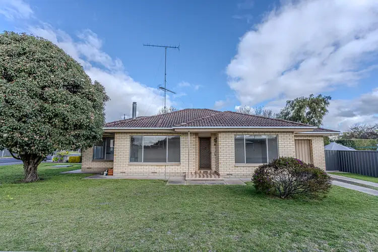 34 Queen St, Penola SA 5277