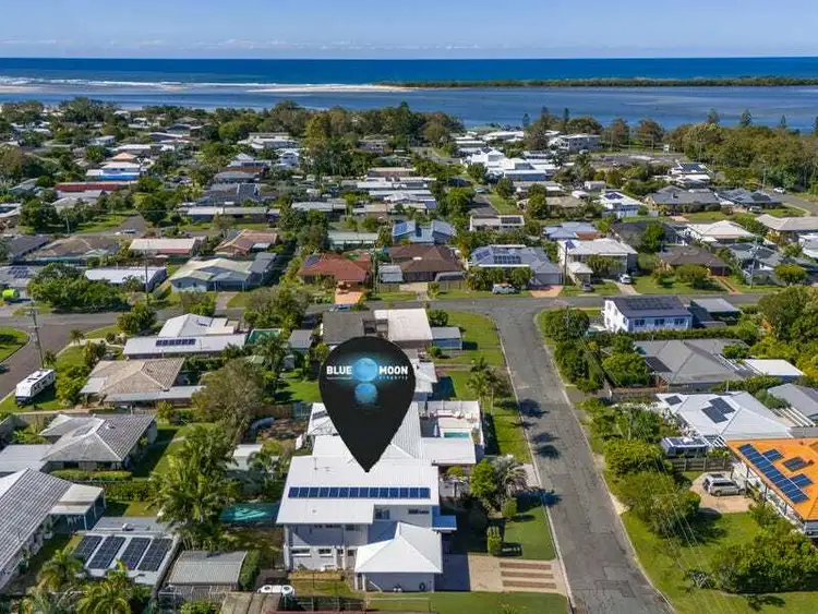Second view of Homely house listing, 4 Brier Ct, Golden Beach QLD 4551