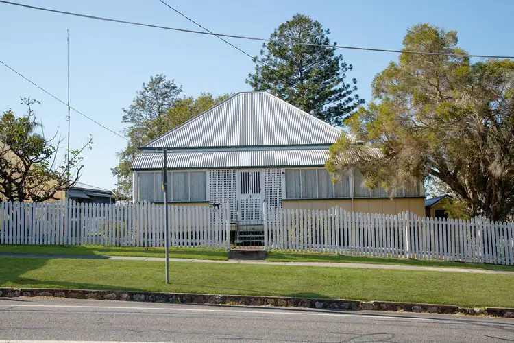 57 Pine Mountain Rd, North Ipswich QLD 4305
