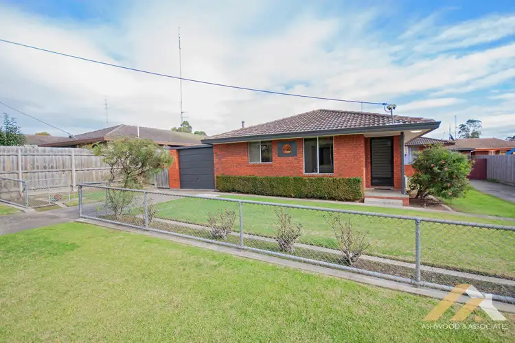 Unit 1/70 Ballantine St, Bairnsdale VIC 3875