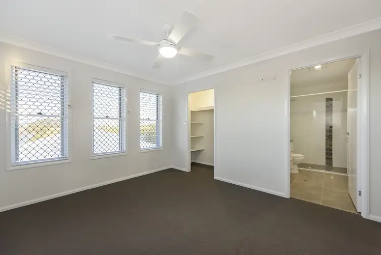 Sixth view of Homely unit listing, Unit 2/13 Beelbee St, Harristown QLD 4350