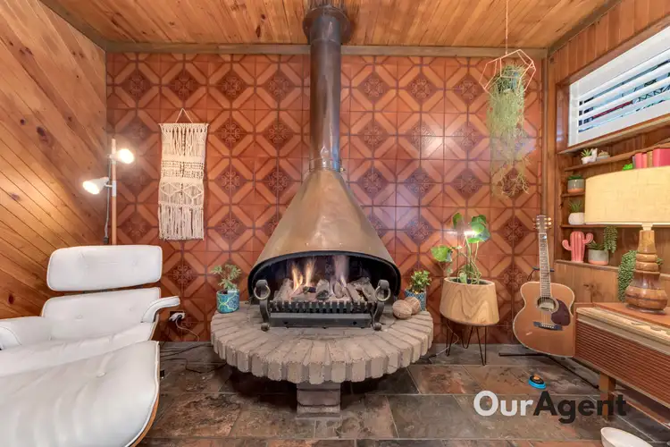 Fifth view of Homely house listing, 24 Fidge Ct, Jacana VIC 3047