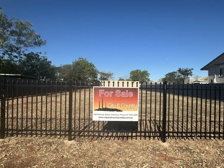 30 Brodie, Normanton QLD 4890