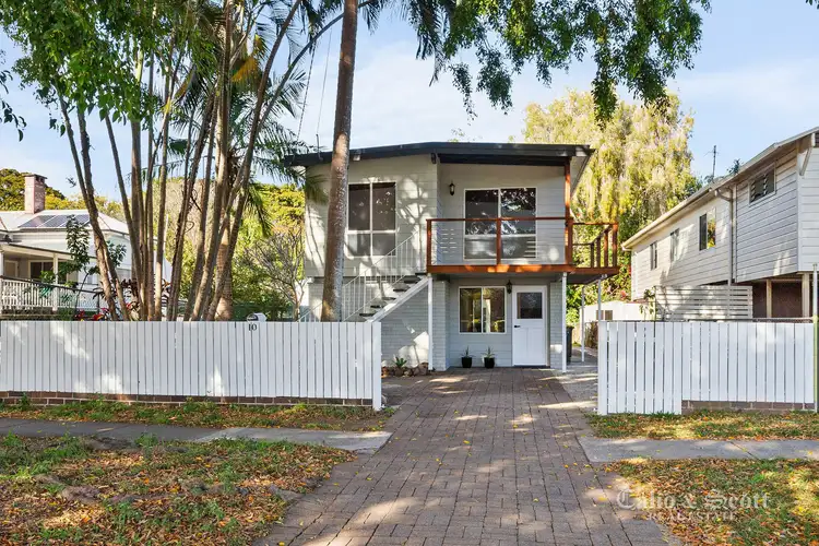 10 Kate St, Shorncliffe QLD 4017