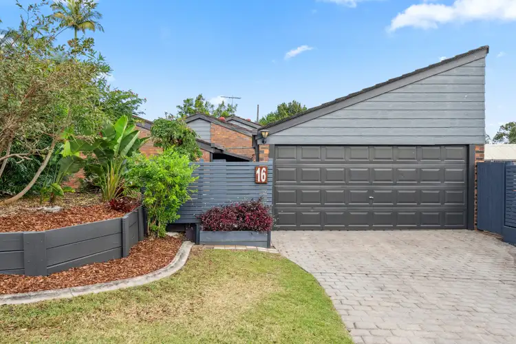 16 Balaton St, Riverhills QLD 4074