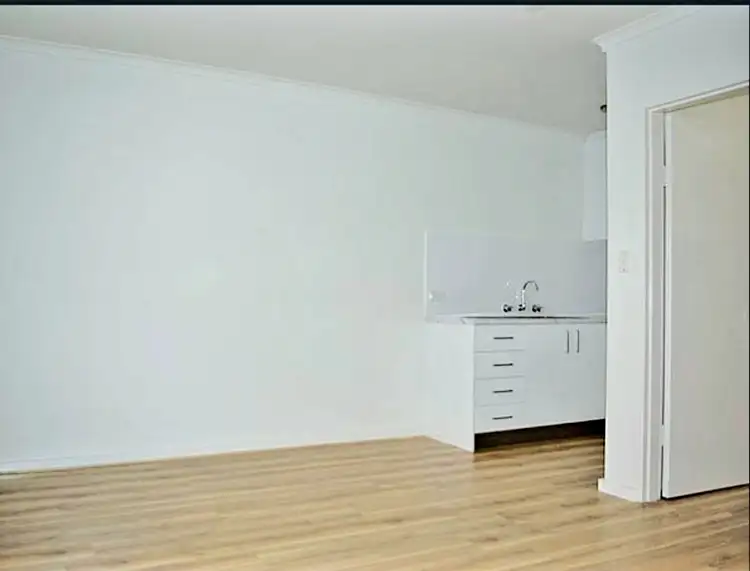 Second view of Homely apartment listing, 5/7 King Edward Avenue, Albion VIC 3020