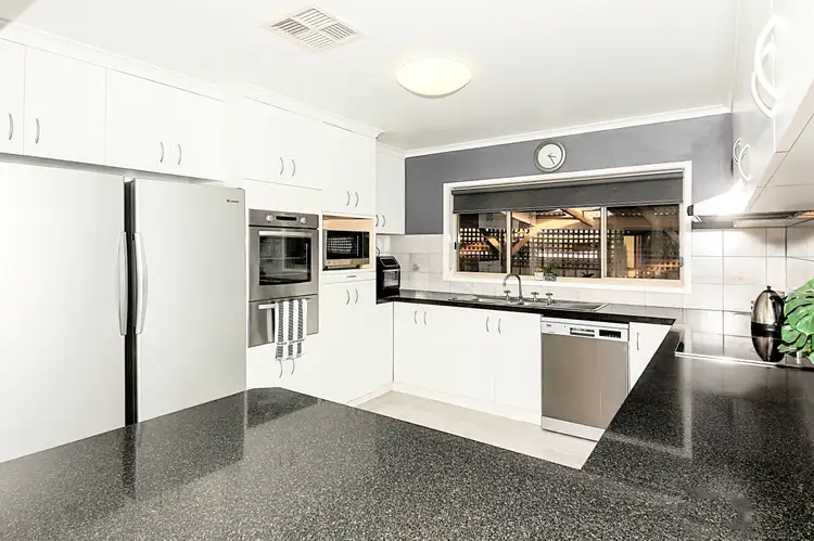 Seventh view of Homely house listing, 3 Bruce Ct, Corowa NSW 2646