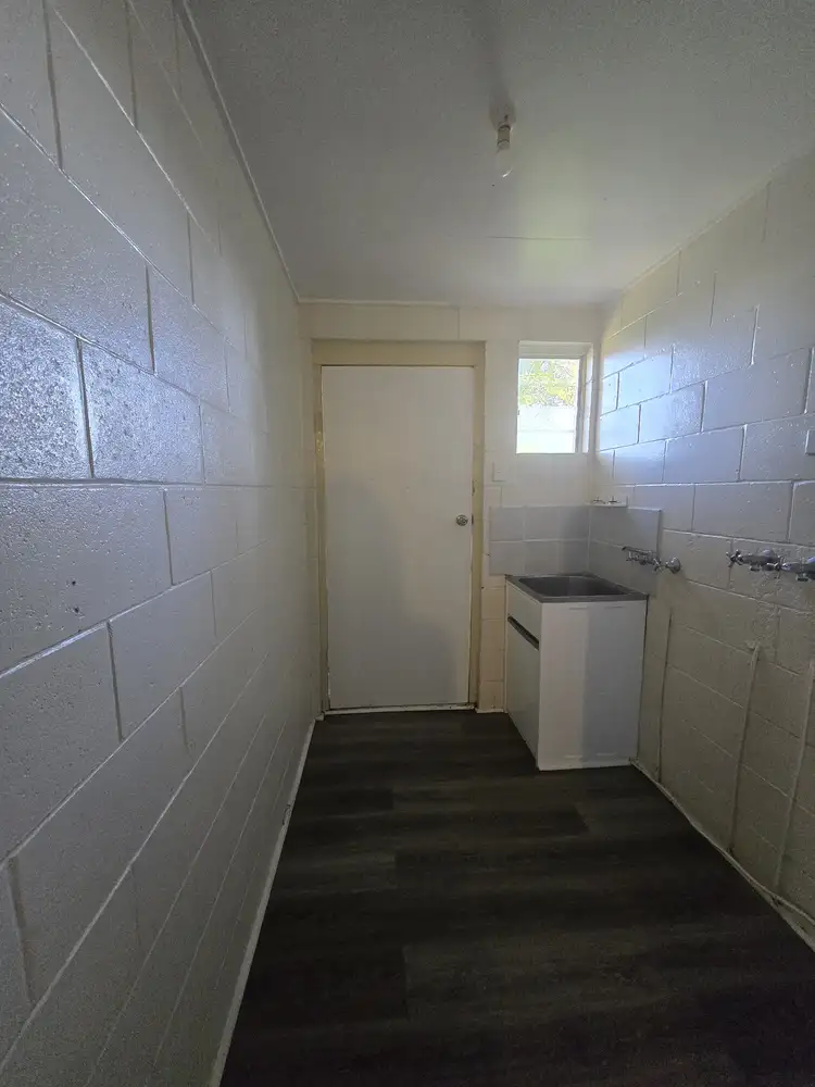 Fifth view of Homely unit listing, Unit 1/23 King St, Moura QLD 4718