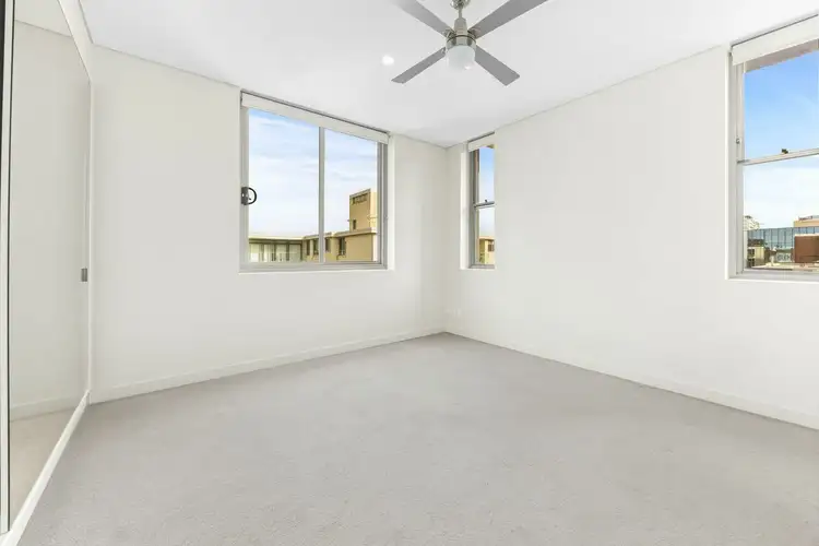 Fifth view of Homely unit listing, Unit 703/33-37 Waverley St, Bondi Junction NSW 2022