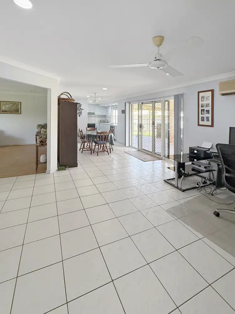 Fifth view of Homely house listing, 15 Dundee Ct, Beaconsfield QLD 4740