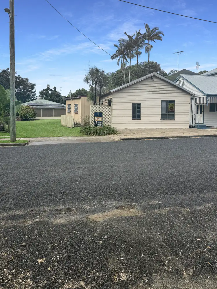 Second view of Homely house listing, 5 Zahmel St, Finch Hatton QLD 4756