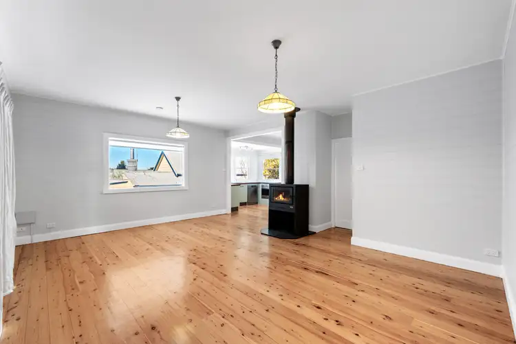 Fourth view of Homely house listing, Unit 1/10 Leichhardt St, Katoomba NSW 2780