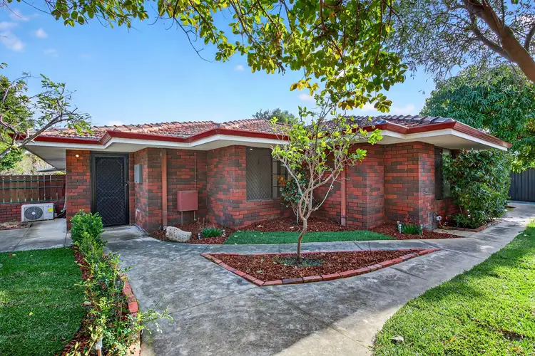 11 Eighth Avenue, Maylands WA 6051