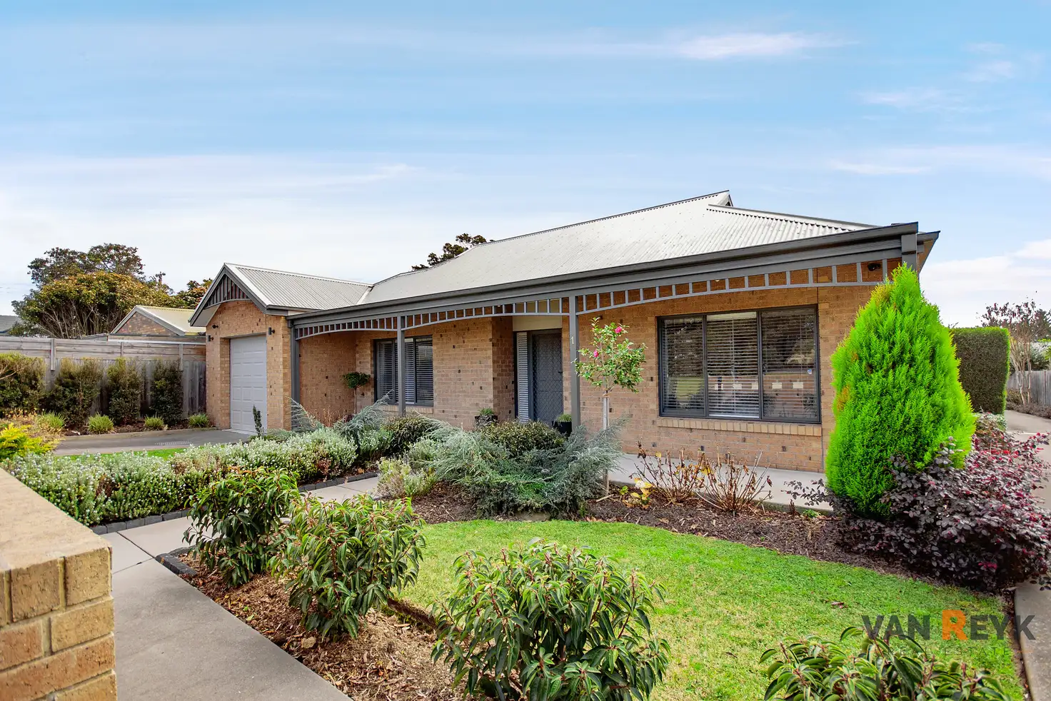 Main view of Homely unit listing, Unit 1/22 Victoria St, Bairnsdale VIC 3875