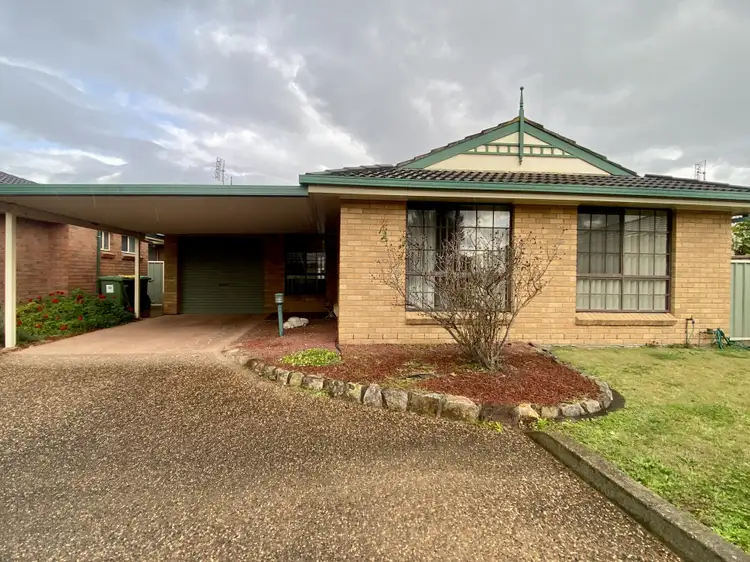 Unit 4/27A Stephen Street, Cessnock NSW 2325