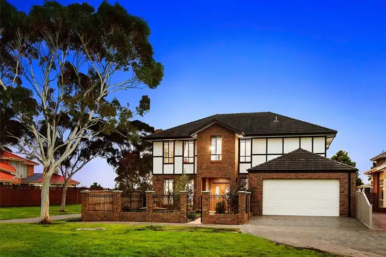 1 Reef Ct, Aspendale Gardens VIC 3195