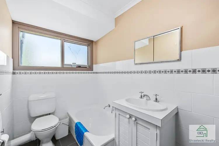 Seventh view of Homely unit listing, Unit 4/17 Ann St, Morwell VIC 3840