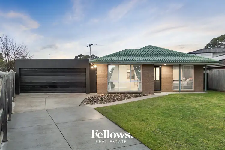 5 Cyprus Place, Pakenham VIC 3810