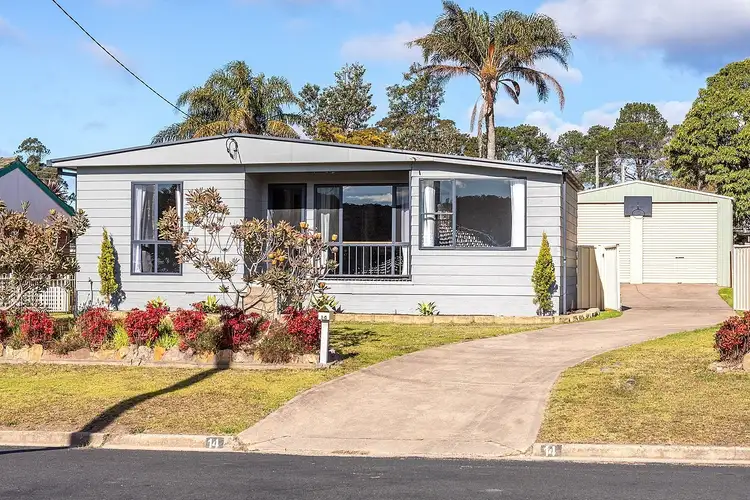 14 Lakeside Dr, Eden NSW 2551