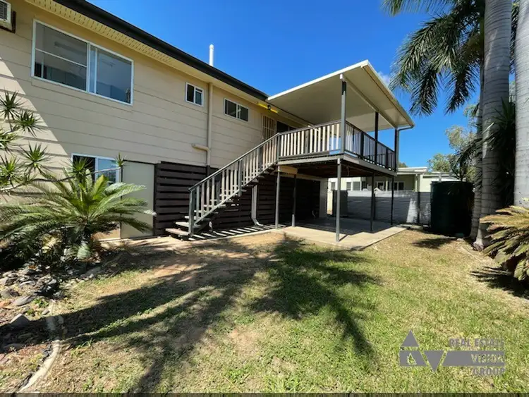 32 Bremner St, Blackwater QLD 4717