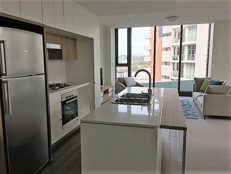 Main view of Homely apartment listing, Lot 50708 Unit 708/37B Harbour Rd, Hamilton QLD 4007