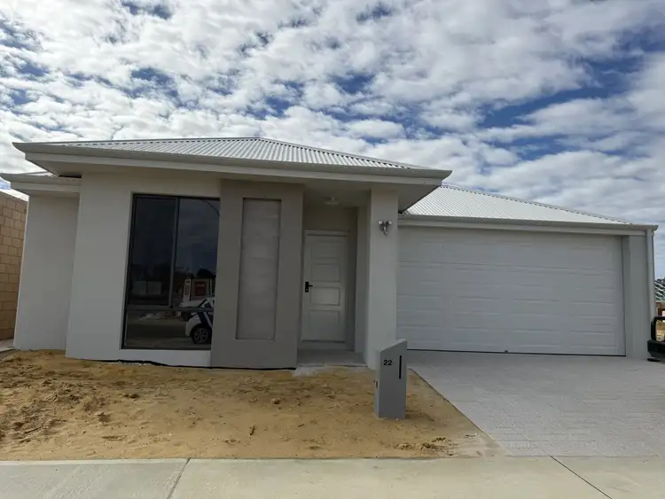 22 Biamanga Loop