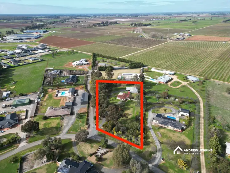 19 Catona Cres, Cobram VIC 3644