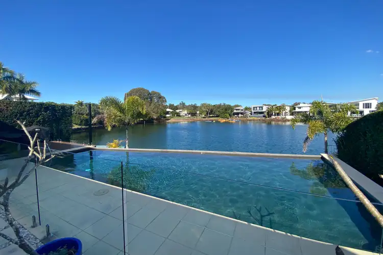 7 Oceanic Ct, Twin Waters QLD 4564