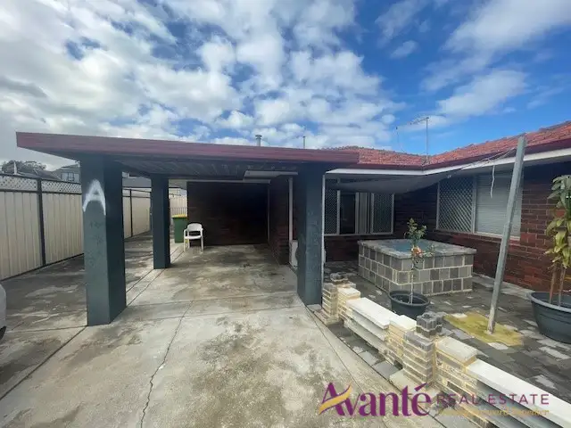 Second view of Homely house listing, 376A Kew St, Cloverdale WA 6105