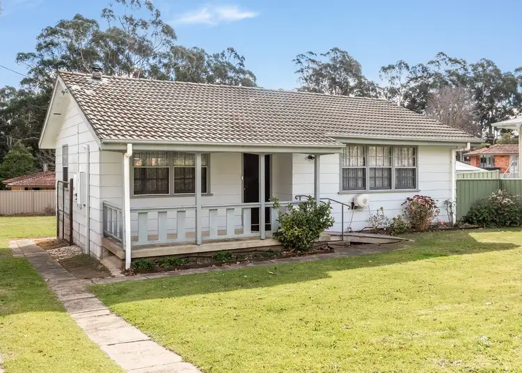 27 Cook Dr, Eden NSW 2551