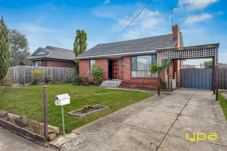 5 Kilmore Ave