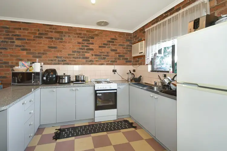 Fifth view of Homely unit listing, Unit 4/3 Sutherland St, Stawell VIC 3380