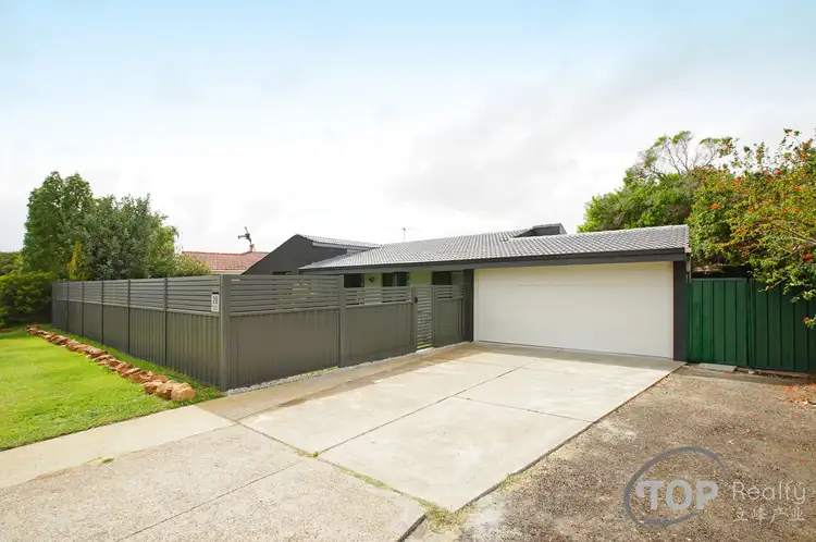 Second view of Homely house listing, 20 Wheatley Drive, Bull Creek WA 6149