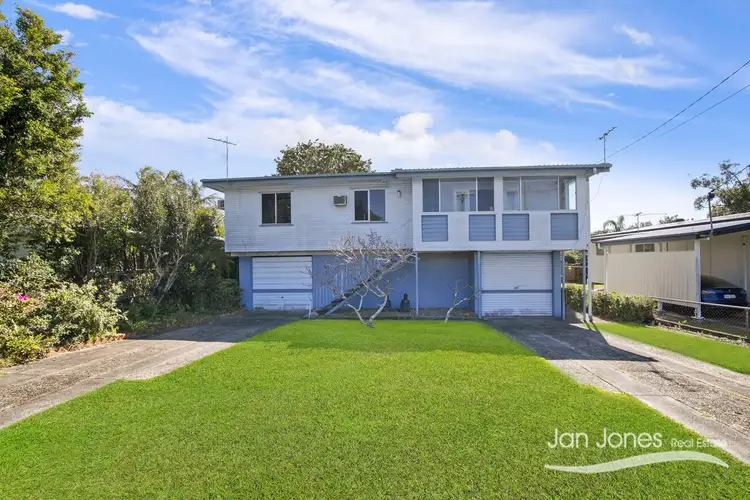22 Hibiscus Avenue, Redcliffe QLD 4020