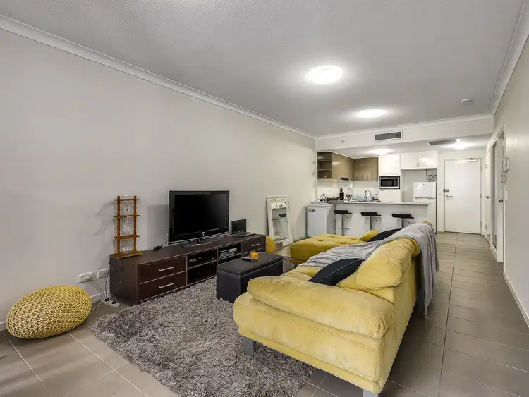 33 Florrie St
