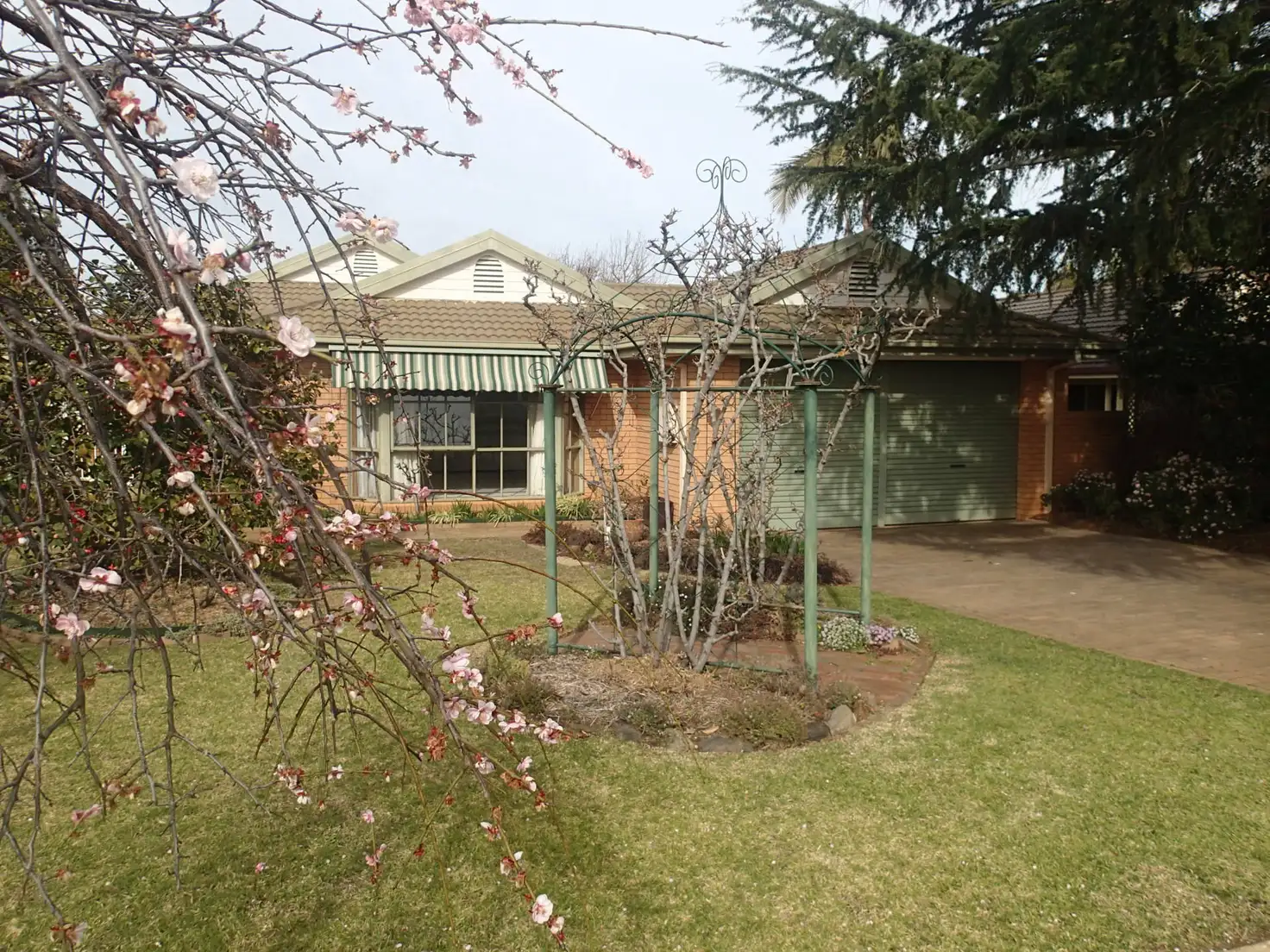 Main view of Homely house listing, 25 Beryl Dr, Corowa NSW 2646