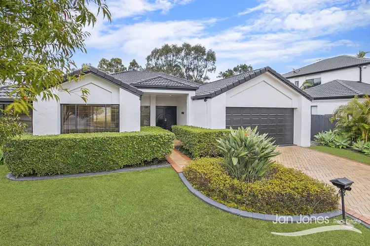 15 Copeland Drive, North Lakes QLD 4509